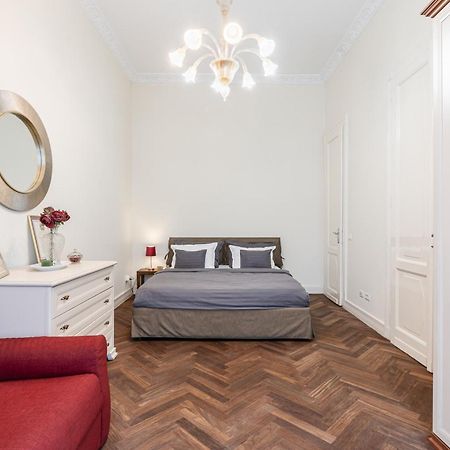 Breathless View Parliament 2 Luxury Suites With Terrace Free Parking Reservation Needed Budapeşte Dış mekan fotoğraf