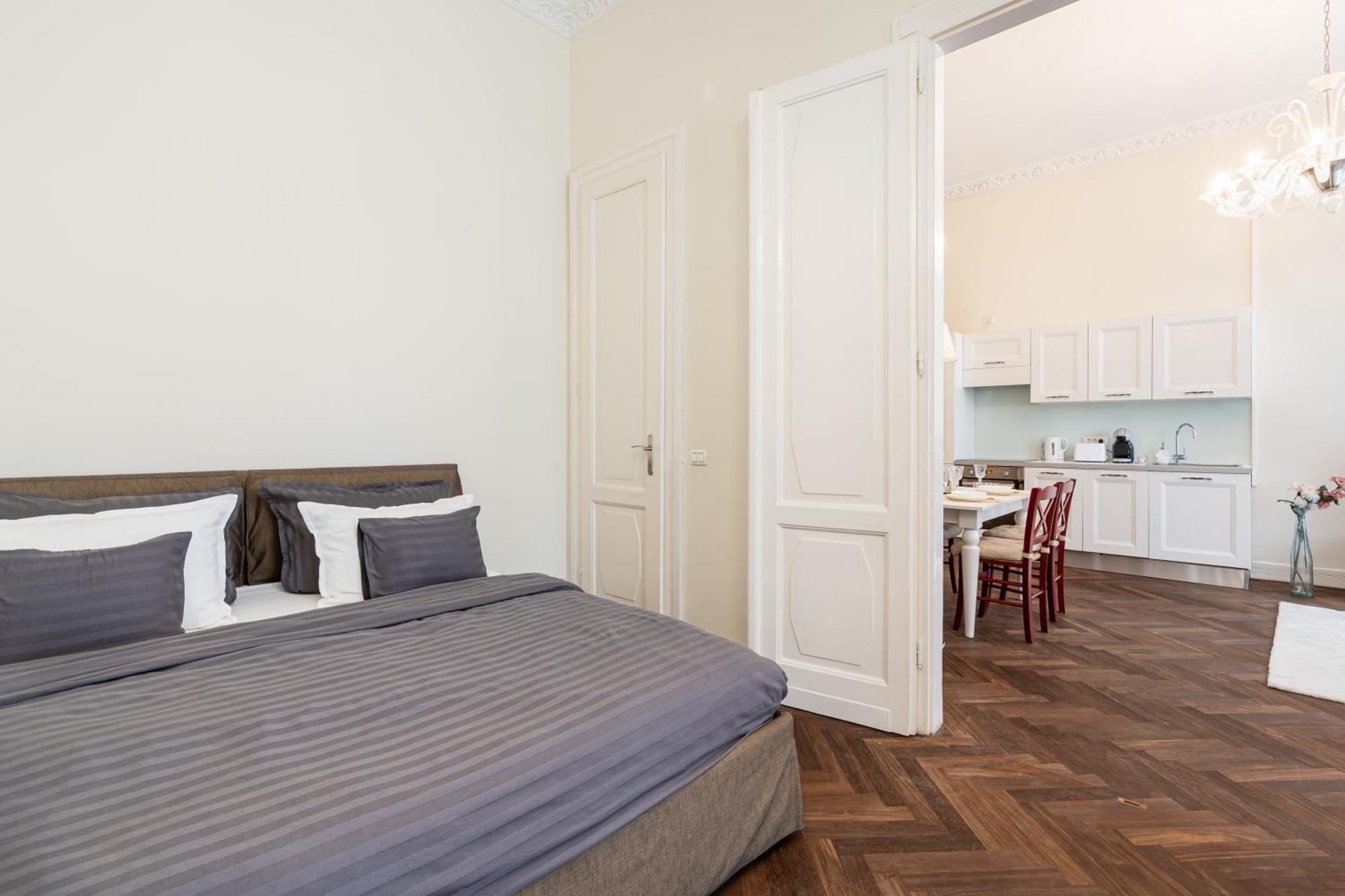 Breathless View Parliament 2 Luxury Suites With Terrace Free Parking Reservation Needed Budapeşte Dış mekan fotoğraf