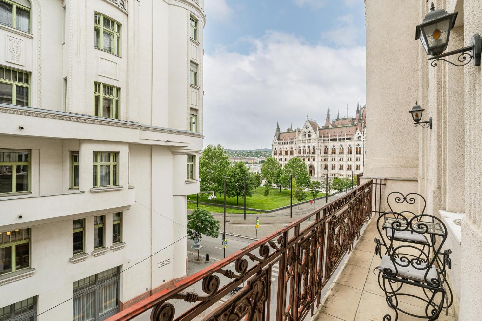 Breathless View Parliament 2 Luxury Suites With Terrace Free Parking Reservation Needed Budapeşte Dış mekan fotoğraf