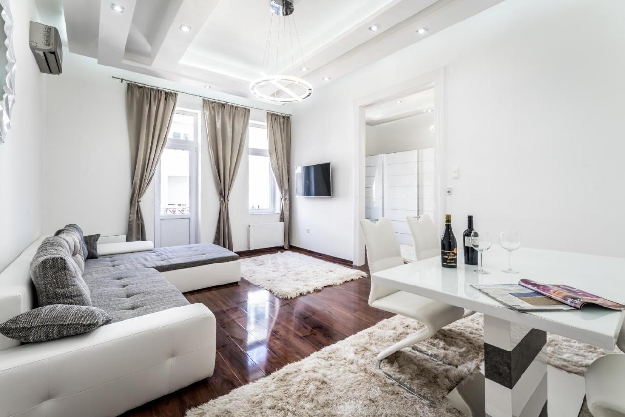 Breathless View Parliament 2 Luxury Suites With Terrace Free Parking Reservation Needed Budapeşte Dış mekan fotoğraf